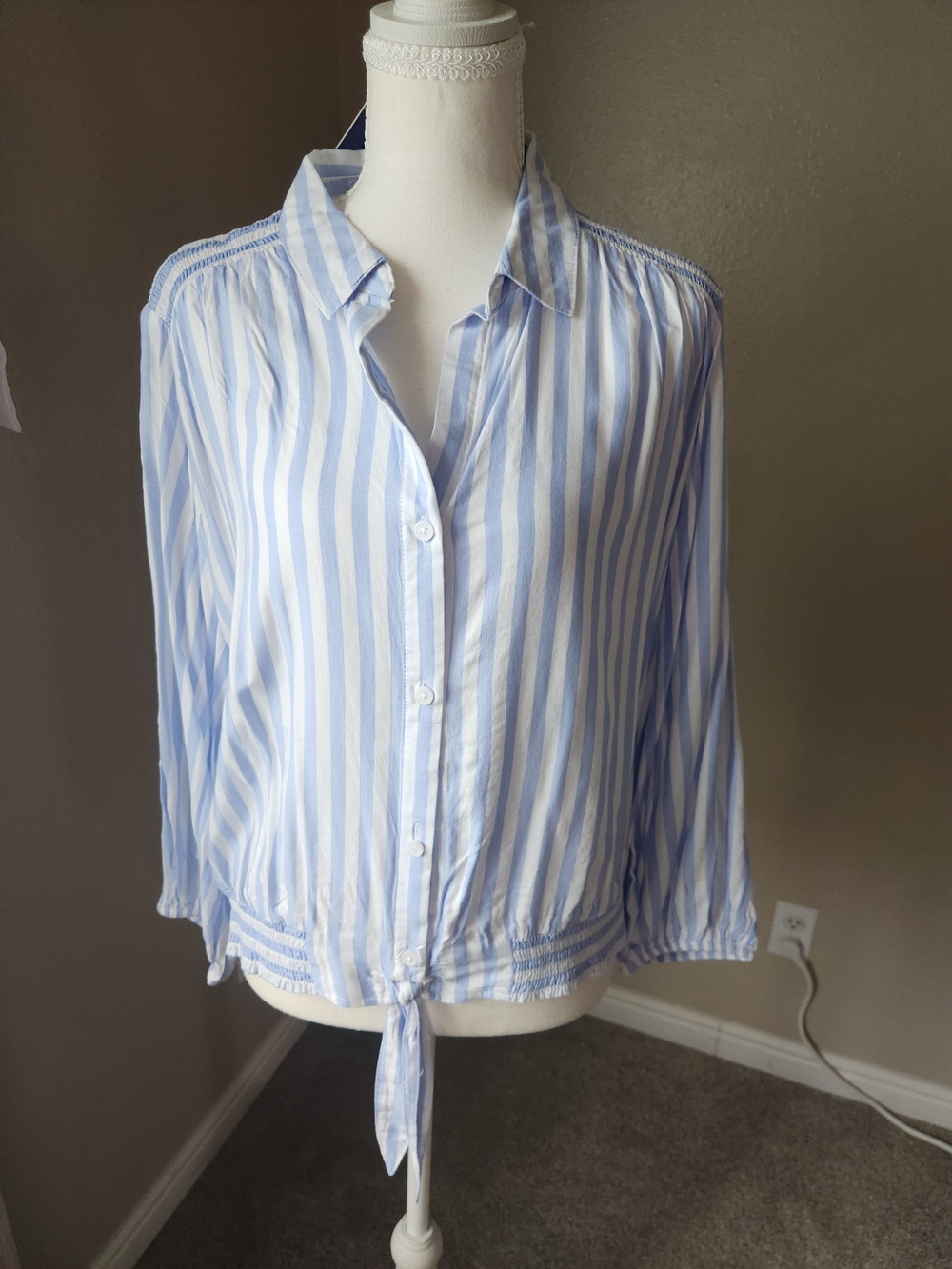 beachlunchlounge Light Blue and White Vertical Stripe Tie-Hem Button Shirt